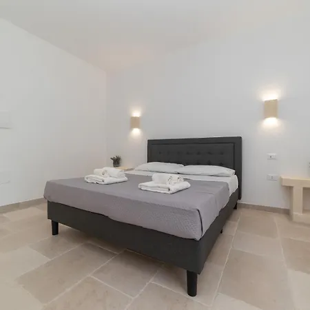 Masseria ,tenuta Torre Giannotti *