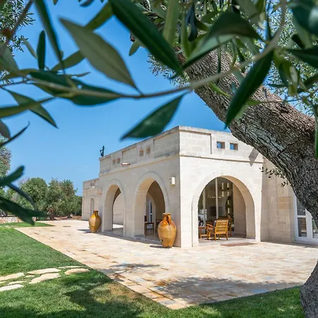 Masseria ,tenuta Torre Giannotti Carovigno