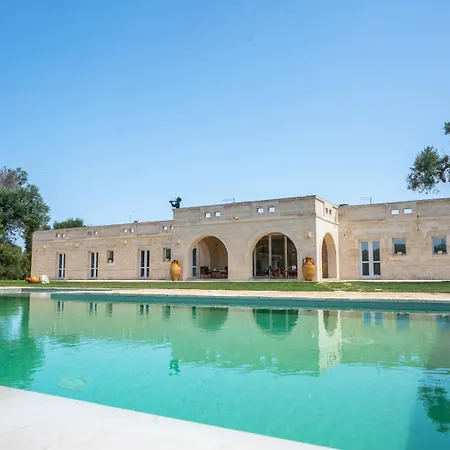Villa Masseria ,tenuta Torre Giannotti Carovigno